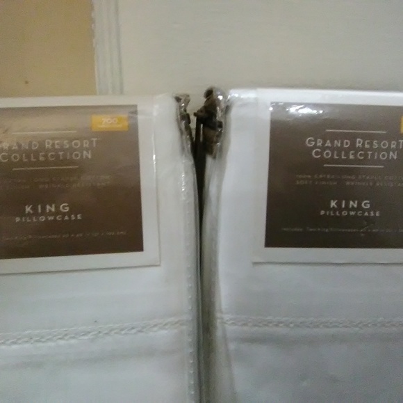 grand resort collection Other - Sets of 2 king size pillowcases grand resort collection Other - Sets of 2 king size pillowcases